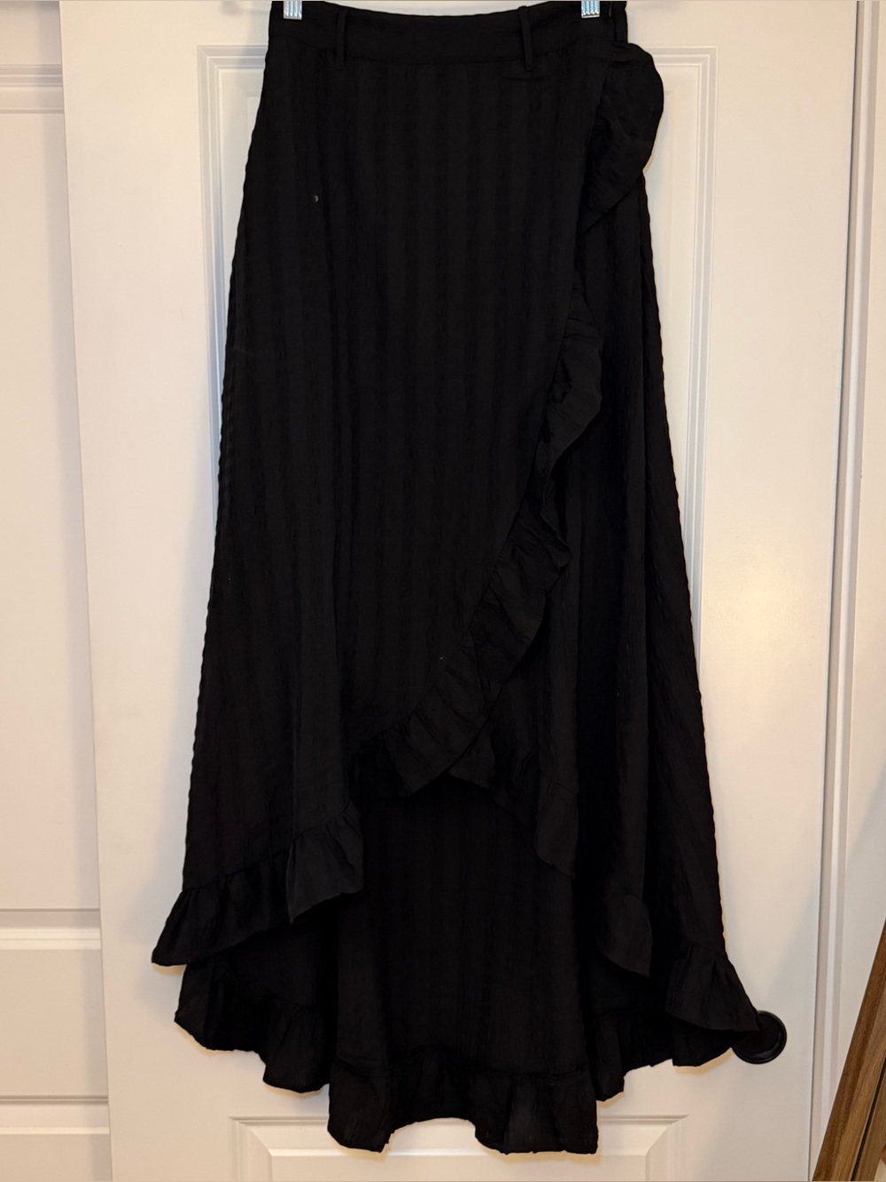 Boohoo Black Textured Ruffled Wrap Midi Skirt